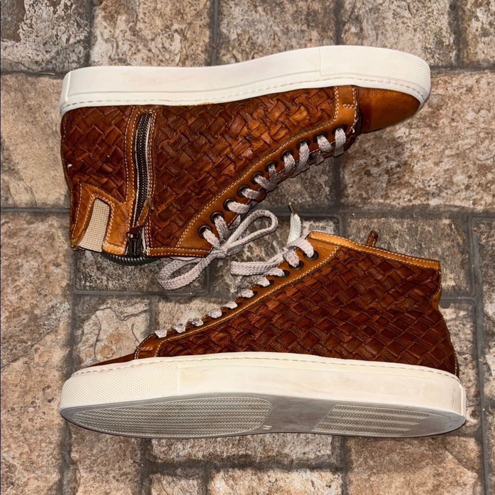 Calzoleria toscana woven leather upper high top sneakers lace & zip up size 37.